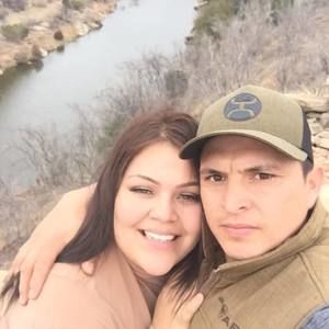 Meet your Posher, Esperanza